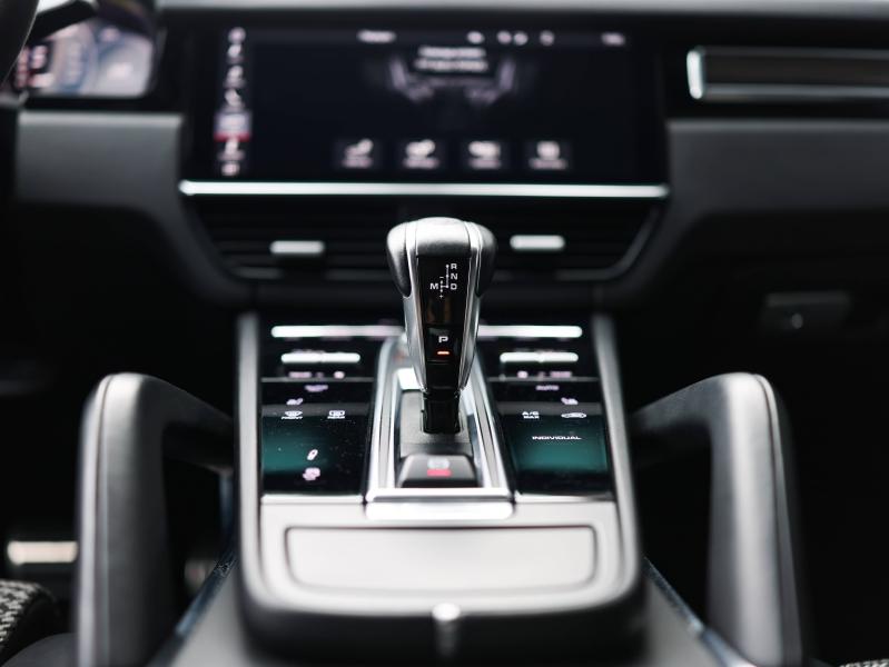 Voitures occasions PORSCHE Cayenne Coupe Turbo S E-Hybrid Villeneuve-d'Ascq