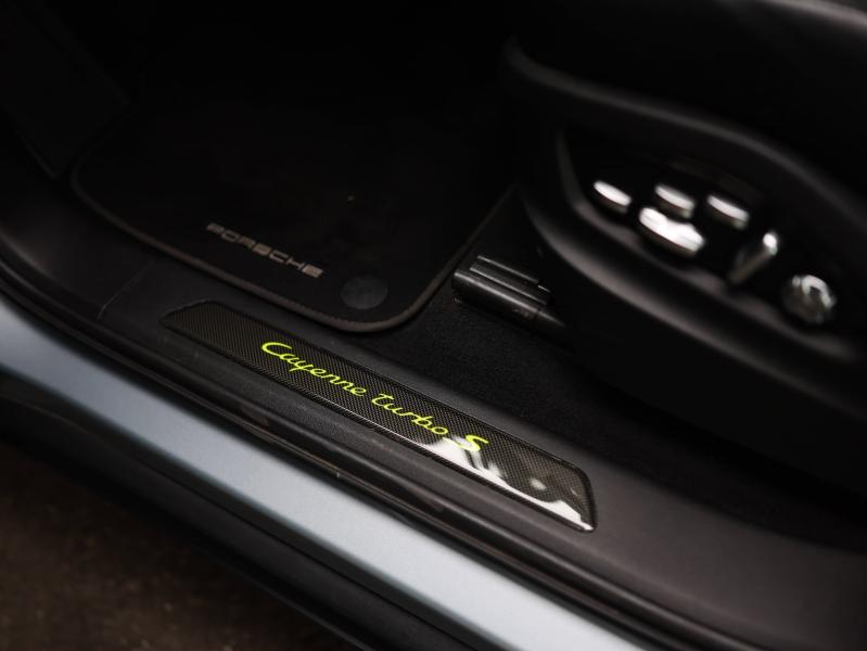 Voitures occasions PORSCHE Cayenne Coupe Turbo S E-Hybrid Villeneuve-d'Ascq