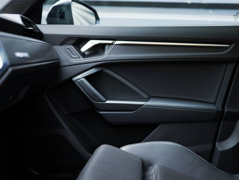 Voitures occasions Audi Q3 S line Villeneuve-d'Ascq