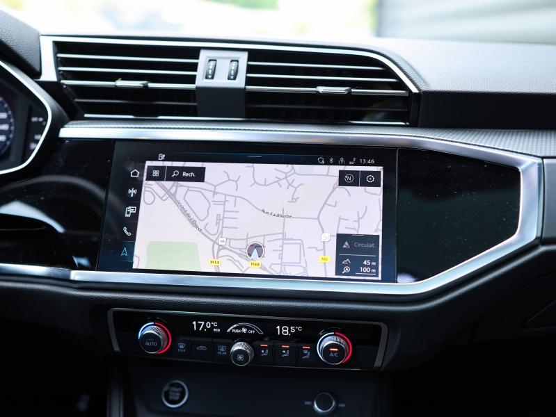 Voitures occasions Audi Q3 S line Villeneuve-d'Ascq