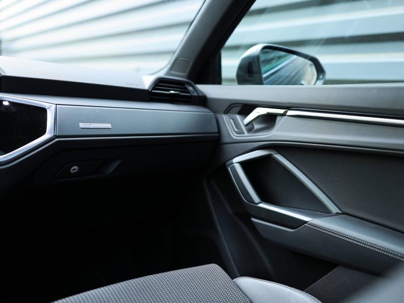 Voitures occasions Audi Q3 S line Villeneuve-d'Ascq