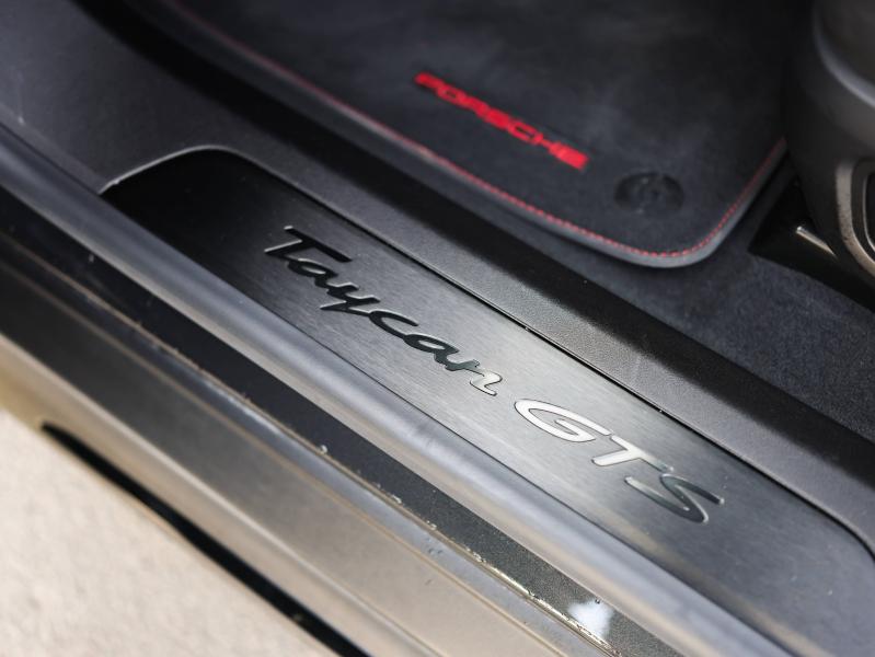 Voitures occasions PORSCHE Taycan Sport Turismo GTS Villeneuve-d'Ascq