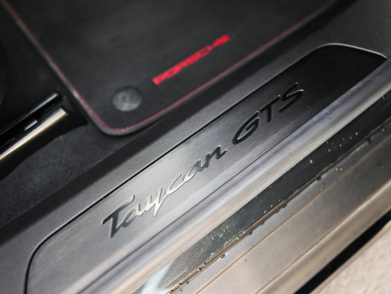 Voitures occasions PORSCHE Taycan Sport Turismo GTS Villeneuve-d'Ascq