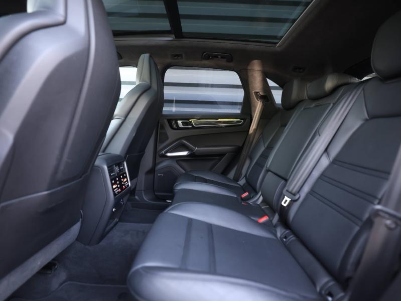 Voitures occasions PORSCHE CAYENNE Turbo S E-Hybrid Villeneuve-d'Ascq
