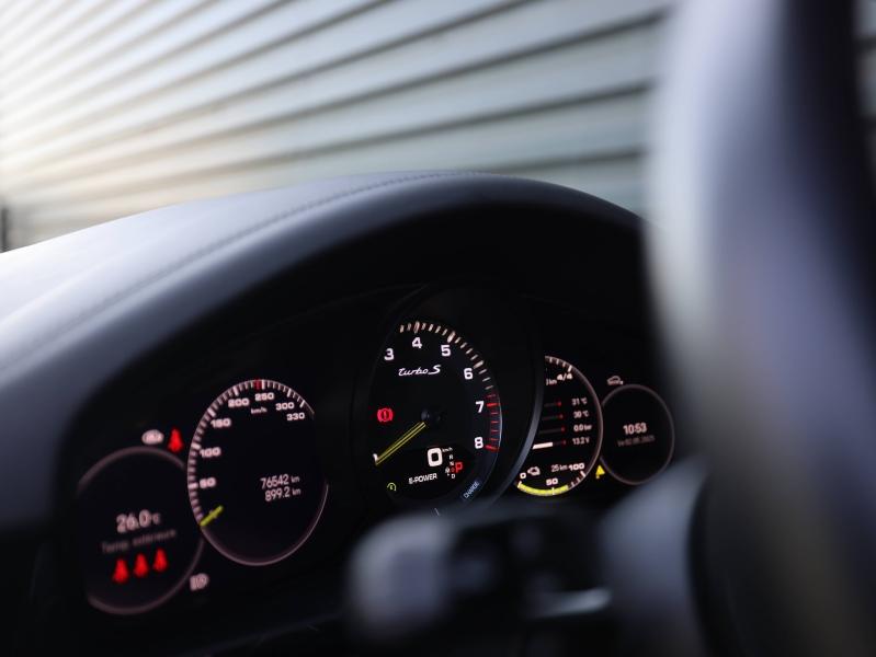 Voitures occasions PORSCHE CAYENNE Turbo S E-Hybrid Villeneuve-d'Ascq