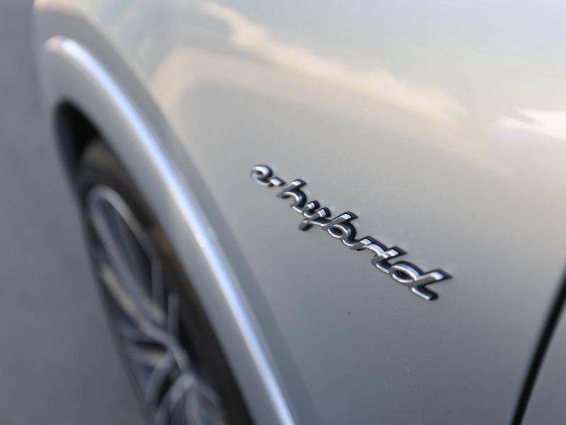 Voitures occasions PORSCHE CAYENNE Turbo S E-Hybrid Villeneuve-d'Ascq
