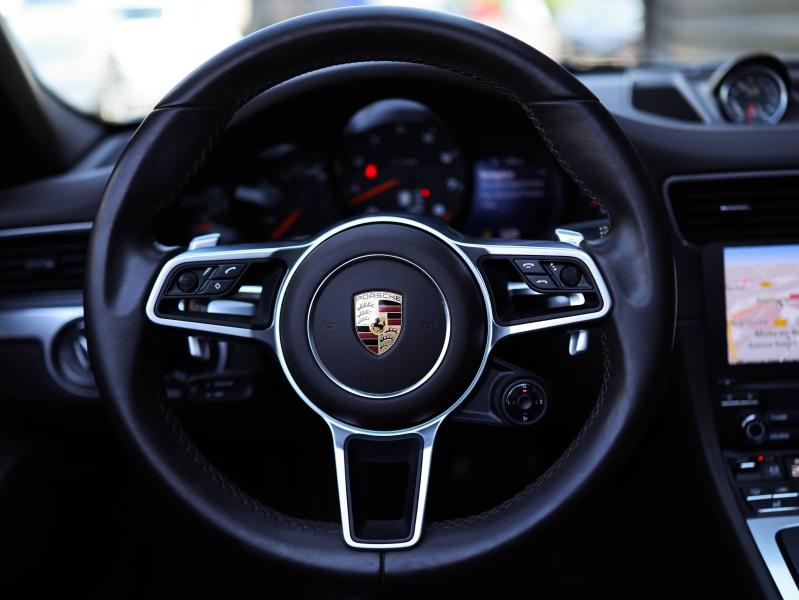 Voitures occasions PORSCHE 911 Cabriolet Carrera 4 Villeneuve-d'Ascq