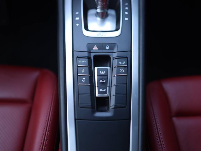 Voitures occasions PORSCHE 911 Coupe Carrera S Villeneuve-d'Ascq