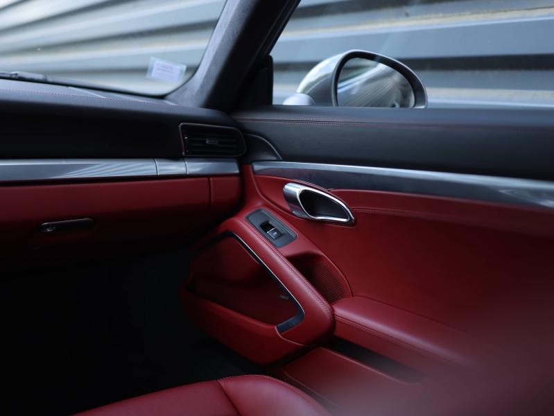 Voitures occasions PORSCHE 911 Coupe Carrera S Villeneuve-d'Ascq