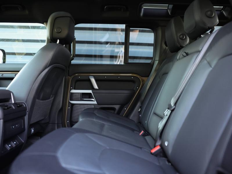 Voitures occasions LAND-ROVER Defender X-Dynamic HSE Villeneuve-d'Ascq