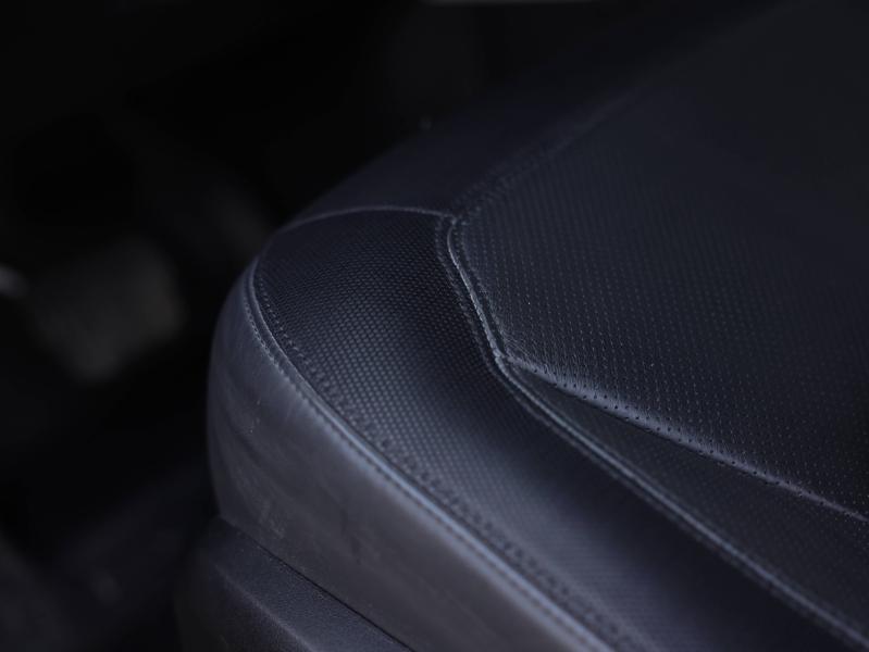 Voitures occasions LAND-ROVER Defender X-Dynamic HSE Villeneuve-d'Ascq