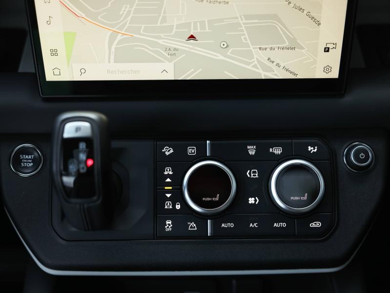 Voitures occasions LAND-ROVER Defender X-Dynamic HSE Villeneuve-d'Ascq