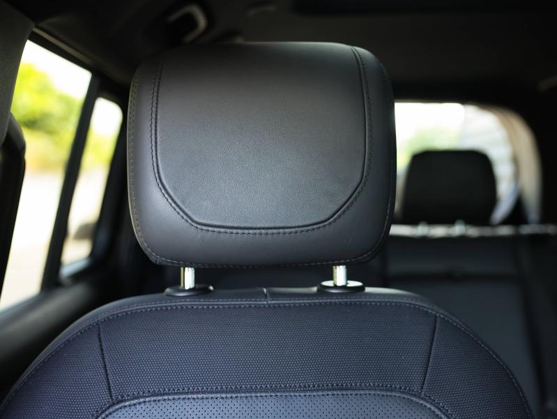 Voitures occasions LAND-ROVER Defender X-Dynamic HSE Villeneuve-d'Ascq