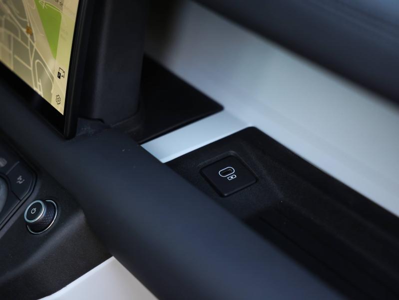 Voitures occasions LAND-ROVER Defender X-Dynamic HSE Villeneuve-d'Ascq