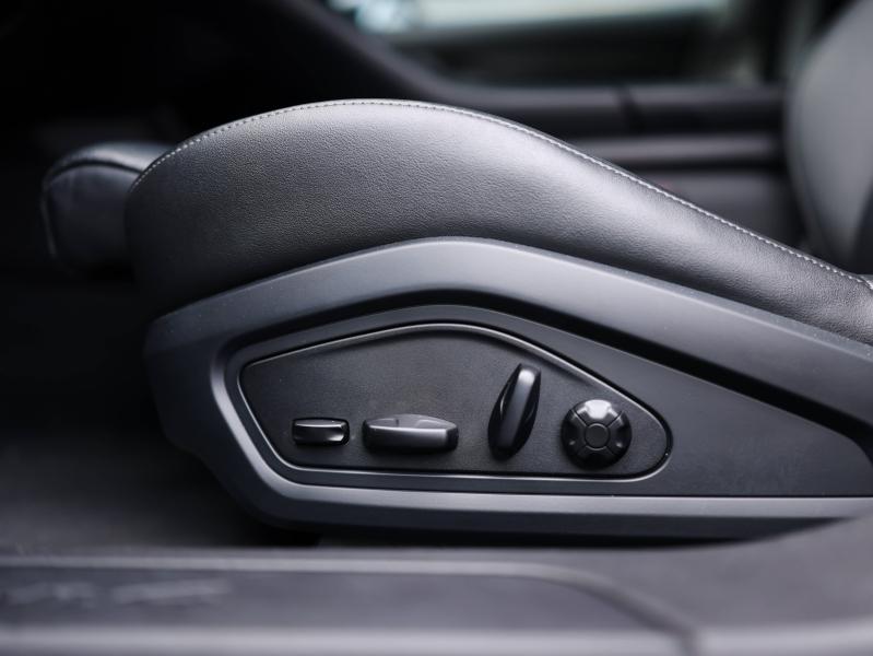 Voitures occasions PORSCHE Taycan Cross Turismo 4 Villeneuve-d'Ascq