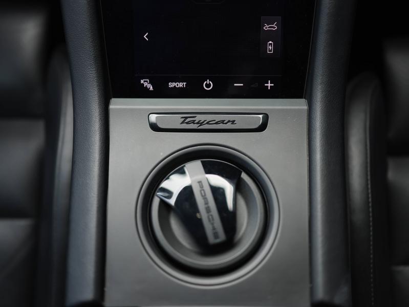 Voitures occasions PORSCHE Taycan Cross Turismo 4 Villeneuve-d'Ascq