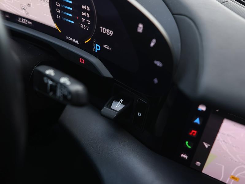 Voitures occasions PORSCHE Taycan Cross Turismo 4 Villeneuve-d'Ascq