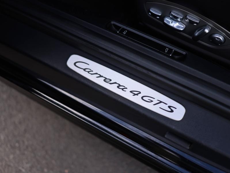 Voitures occasions PORSCHE 911 Coupe Carrera 4 GTS Villeneuve-d'Ascq