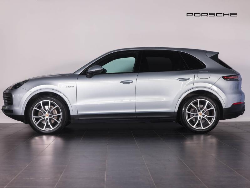 Voitures occasions PORSCHE CAYENNE E-Hybrid Villeneuve-d'Ascq