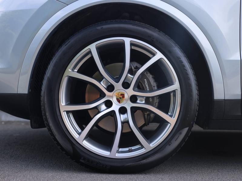 Voitures occasions PORSCHE CAYENNE E-Hybrid Villeneuve-d'Ascq