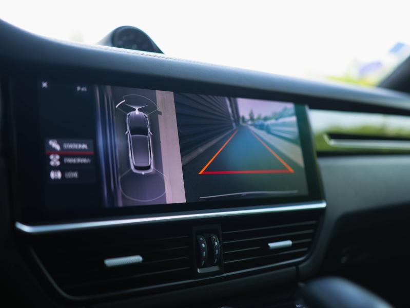 Voitures occasions PORSCHE CAYENNE E-Hybrid Villeneuve-d'Ascq