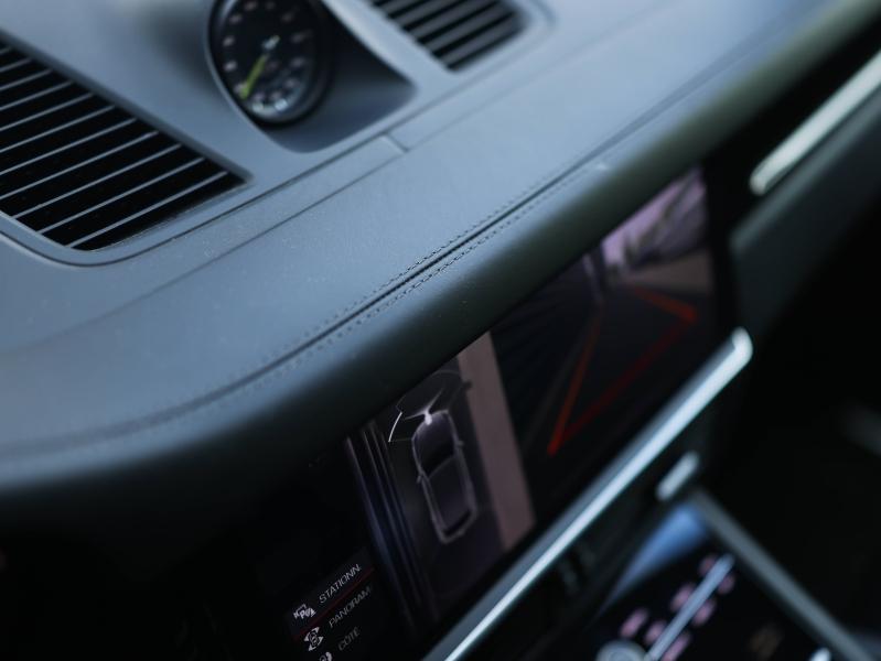 Voitures occasions PORSCHE CAYENNE E-Hybrid Villeneuve-d'Ascq