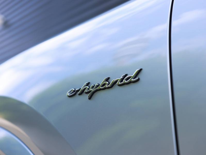 Voitures occasions PORSCHE CAYENNE E-Hybrid Villeneuve-d'Ascq