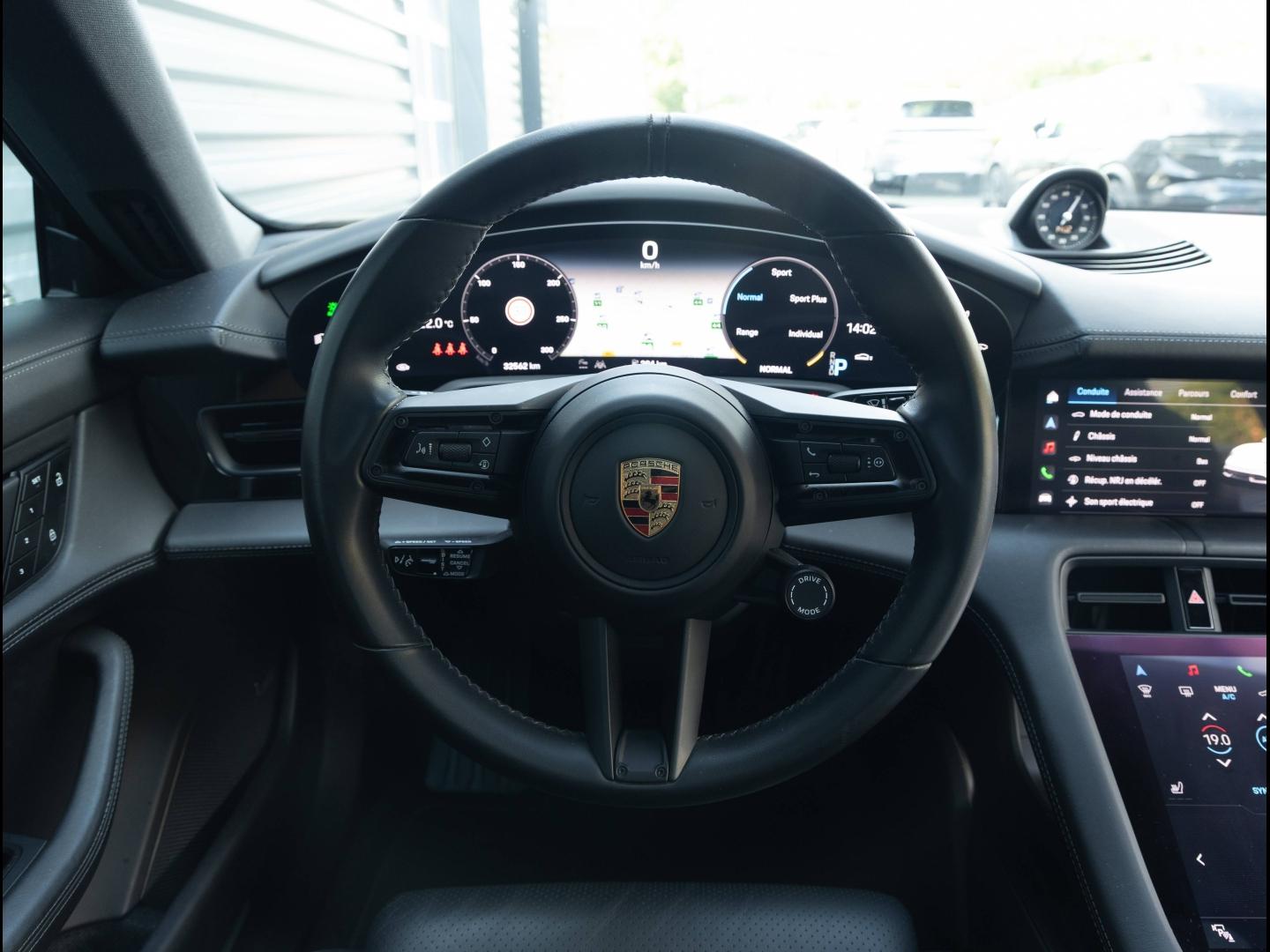 Voitures occasions PORSCHE Taycan 4S Villeneuve-d'Ascq