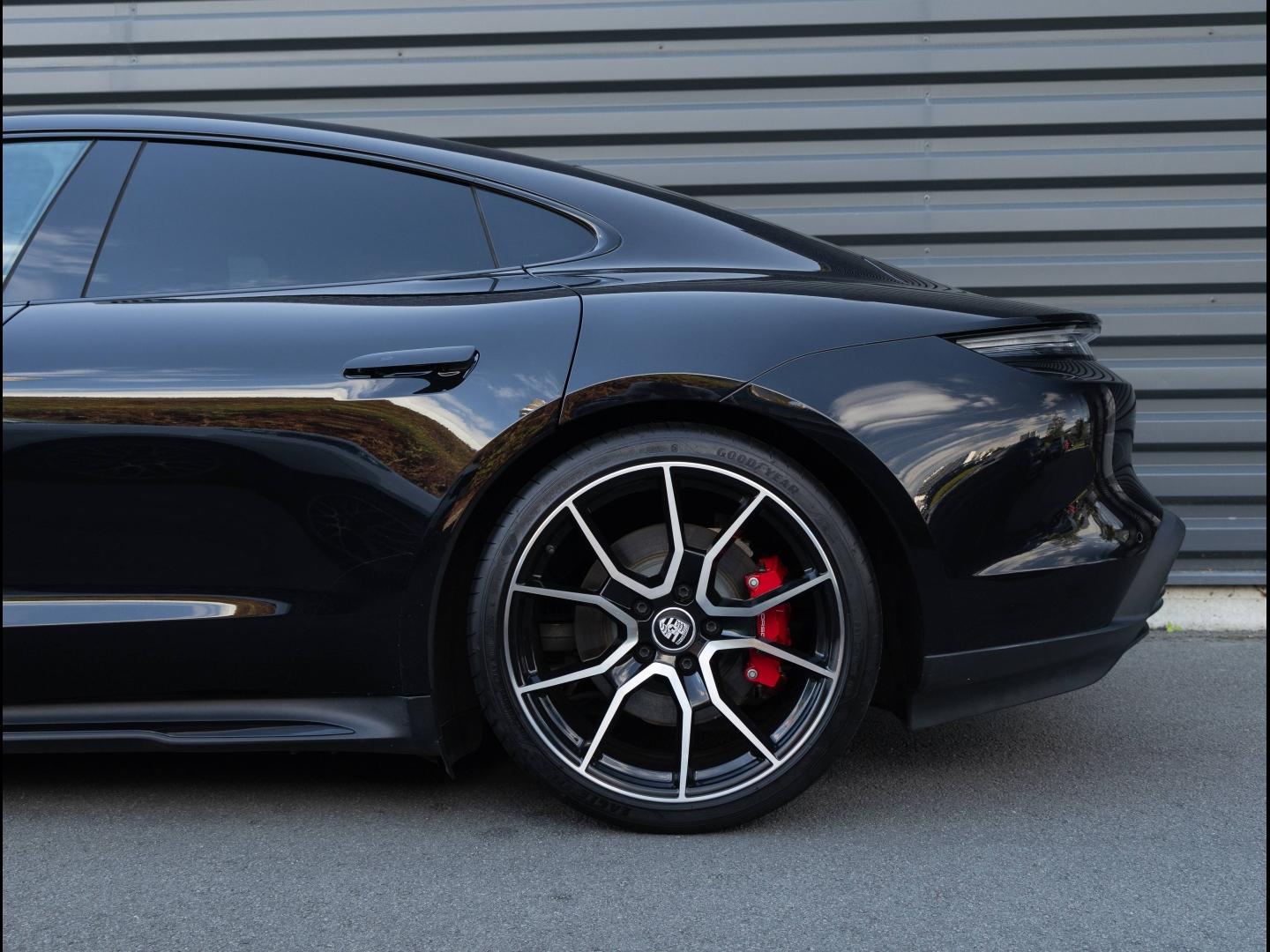 Voitures occasions PORSCHE Taycan 4S Villeneuve-d'Ascq