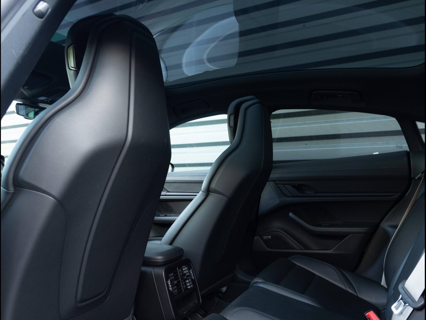Voitures occasions PORSCHE Taycan 4S Villeneuve-d'Ascq