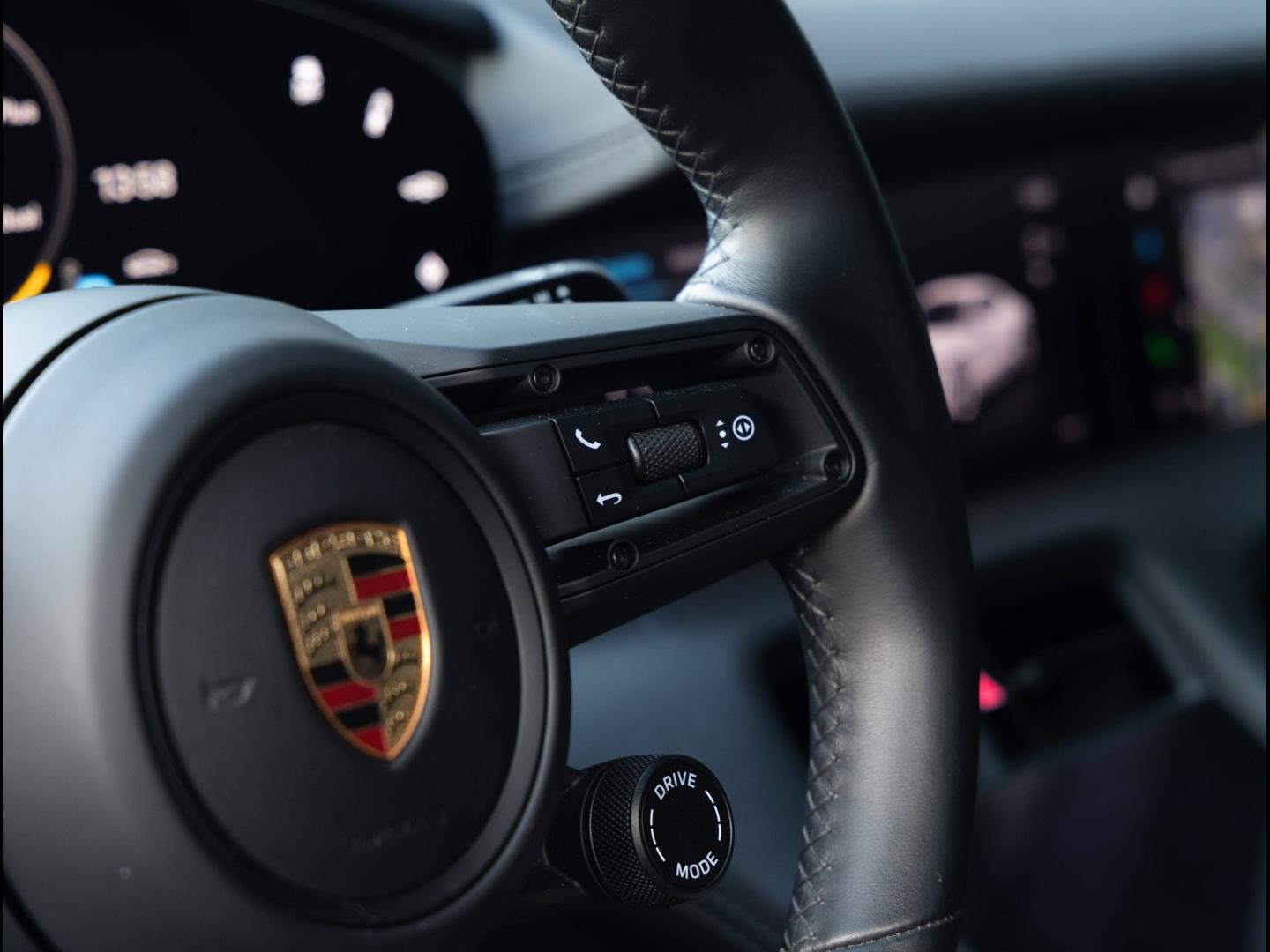 Voitures occasions PORSCHE Taycan 4S Villeneuve-d'Ascq