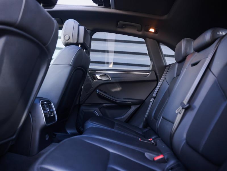Voitures occasions PORSCHE MACAN Base Villeneuve-d'Ascq