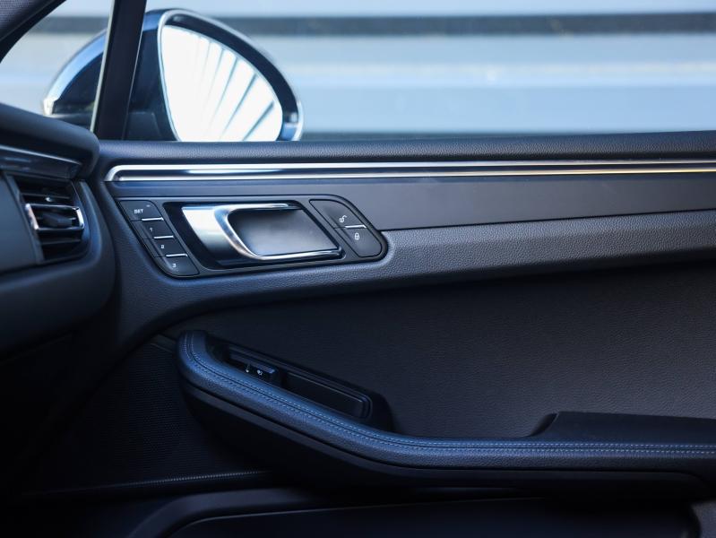 Voitures occasions PORSCHE MACAN Base Villeneuve-d'Ascq