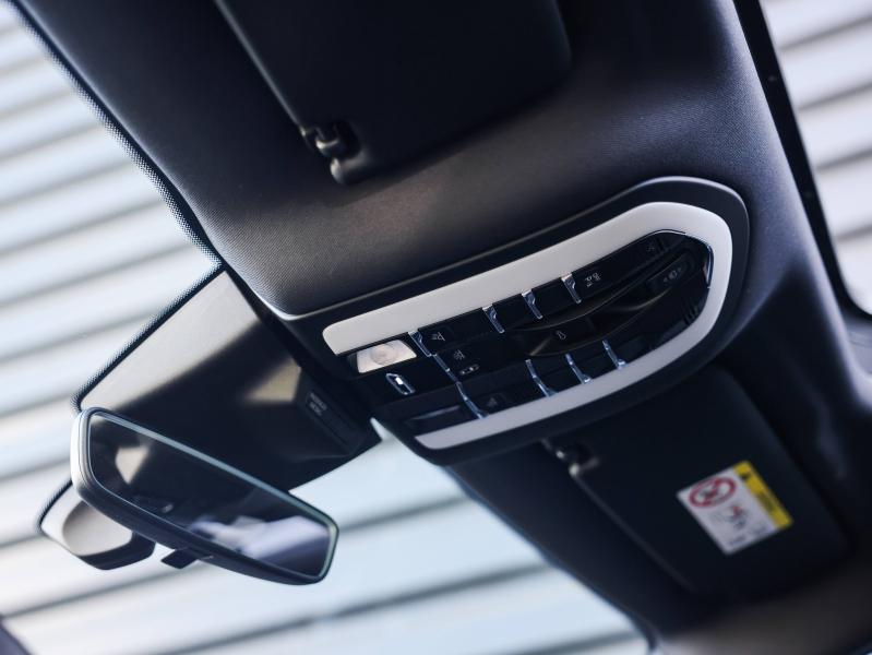 Voitures occasions PORSCHE MACAN Base Villeneuve-d'Ascq