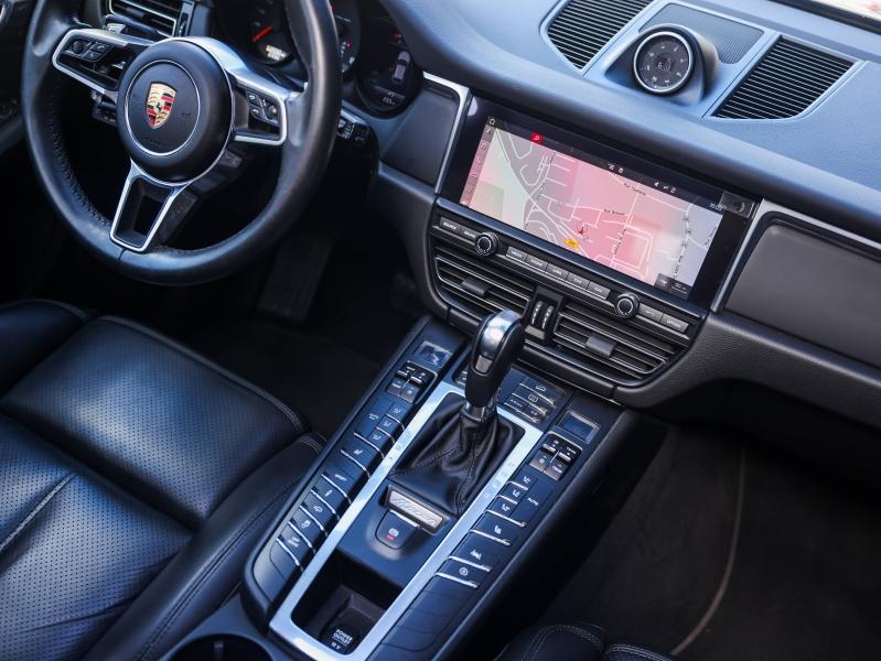 Voitures occasions PORSCHE MACAN Base Villeneuve-d'Ascq