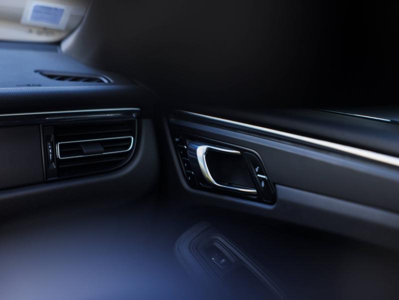 Voitures occasions PORSCHE MACAN Base Villeneuve-d'Ascq