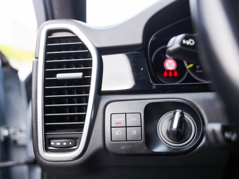 Voitures occasions PORSCHE Cayenne Coupe E-Hybrid Villeneuve-d'Ascq