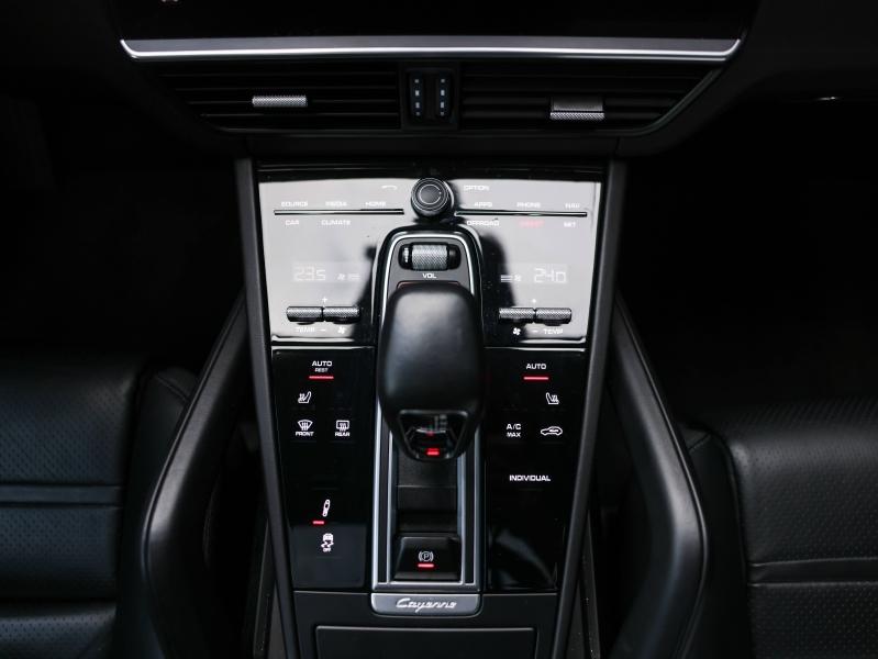 Voitures occasions PORSCHE Cayenne Coupe E-Hybrid Villeneuve-d'Ascq