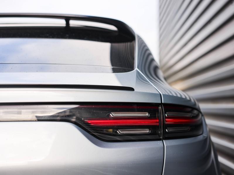 Voitures occasions PORSCHE Cayenne Coupe E-Hybrid Villeneuve-d'Ascq
