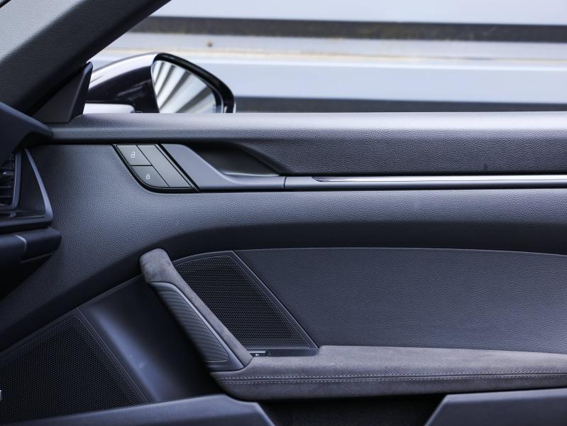 Voitures occasions PORSCHE 911 Cabriolet Carrera GTS Villeneuve-d'Ascq