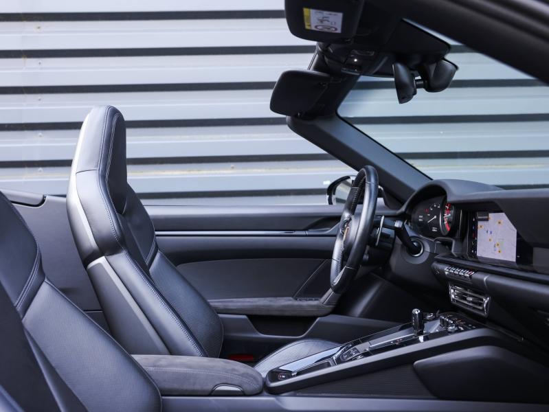 Voitures occasions PORSCHE 911 Cabriolet Carrera GTS Villeneuve-d'Ascq