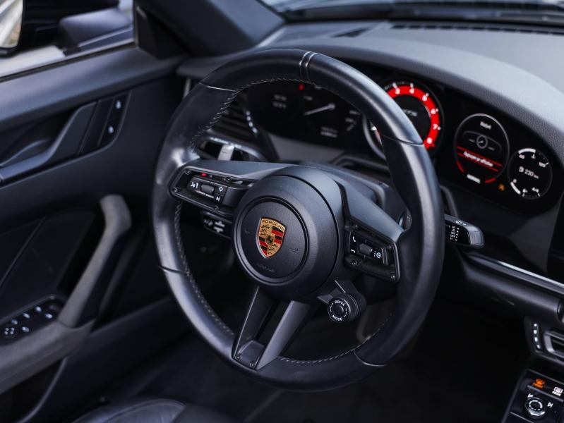 Voitures occasions PORSCHE 911 Cabriolet Carrera GTS Villeneuve-d'Ascq