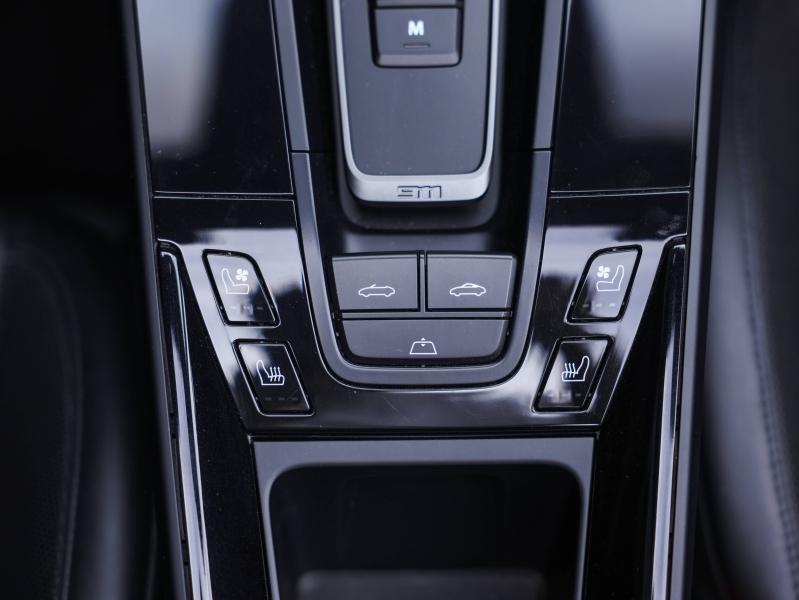 Voitures occasions PORSCHE 911 Cabriolet Carrera GTS Villeneuve-d'Ascq