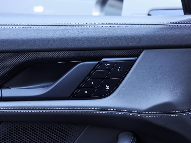 Voitures occasions PORSCHE Taycan Cross Turismo Turbo Villeneuve-d'Ascq