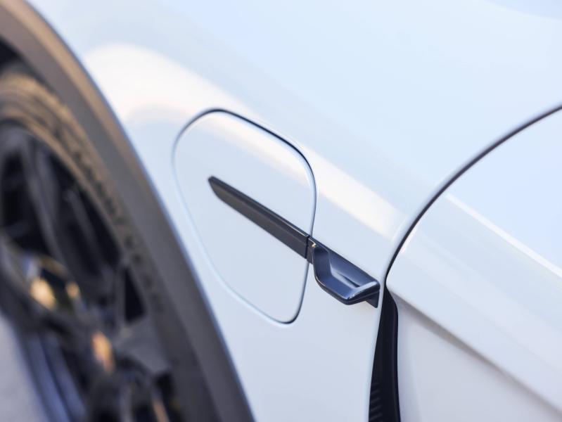 Voitures occasions PORSCHE Taycan Cross Turismo Turbo Villeneuve-d'Ascq