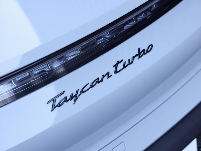 Voitures occasions PORSCHE Taycan Cross Turismo Turbo Villeneuve-d'Ascq