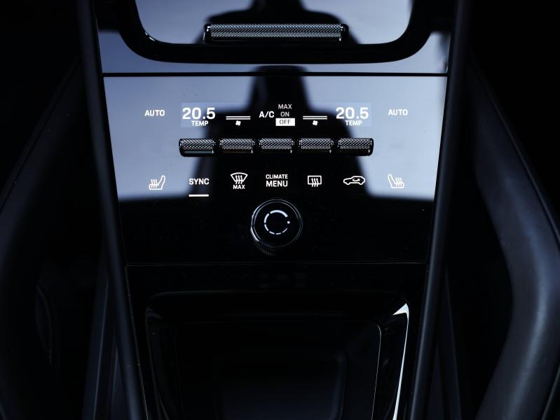 Voitures occasions PORSCHE CAYENNE E-Hybrid Villeneuve-d'Ascq