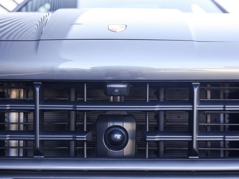 Voitures occasions PORSCHE CAYENNE E-Hybrid Villeneuve-d'Ascq