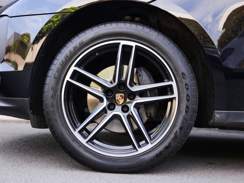 Voitures occasions PORSCHE MACAN Base Villeneuve-d'Ascq