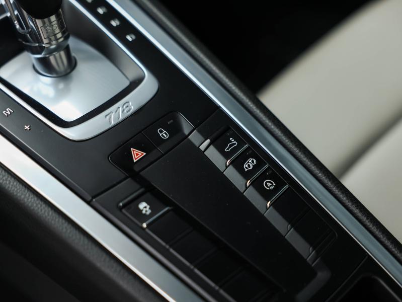 Voitures occasions PORSCHE 718 Cayman Base Villeneuve-d'Ascq